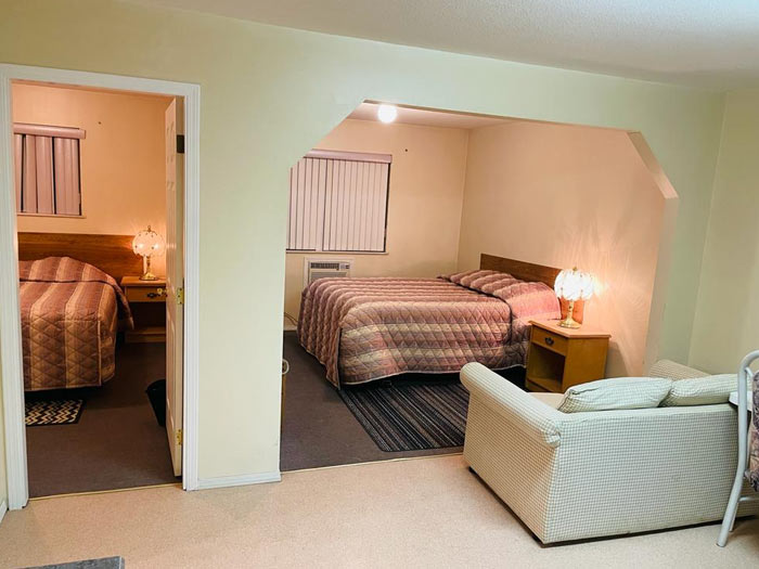 Hotel Reservation in Quesnel